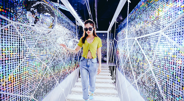 奇境迷宫探险馆·复古轮滑·蹦床