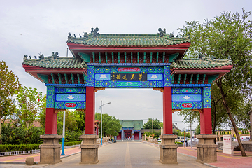 苏禄王墓第 1 张图片