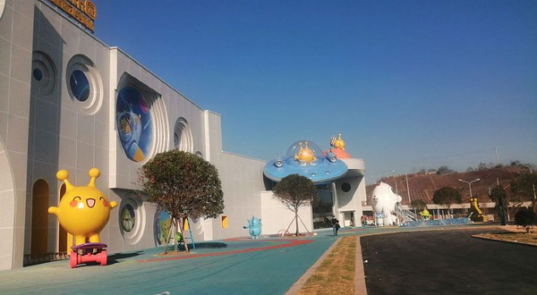 麦咭乐园红星运动空间站