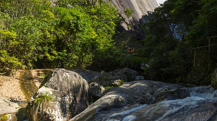 汪胡生态游览区-南山瀑布第 1 张图片