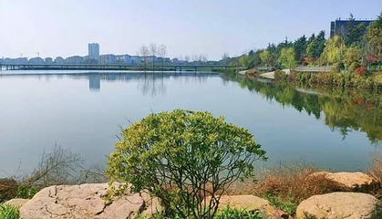 东风湖生态公园第 1 张图片