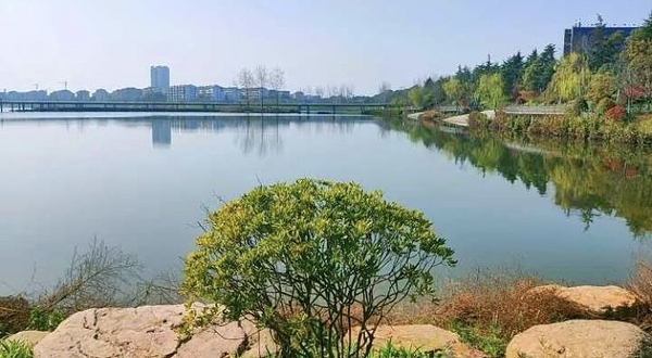 东风湖生态公园