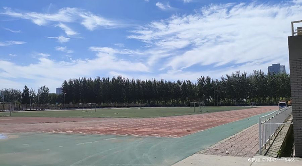保定学院-体育场