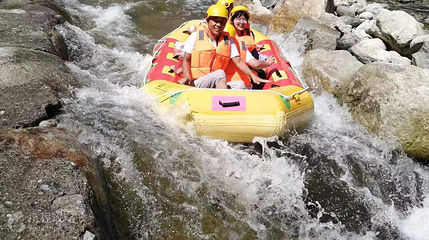 南召大宝天曼峡谷漂流第 6 张图片