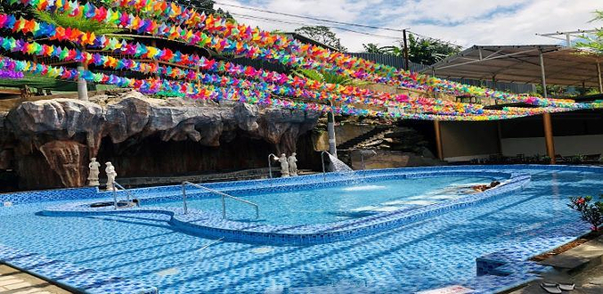 漾波温泉水上乐园