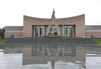王震将军率师开发北大荒纪念碑第 1 张图片