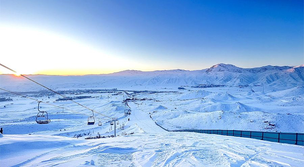 新疆阿勒泰西域滑雪场