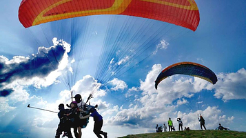 螺蛳粉小镇飞行营地