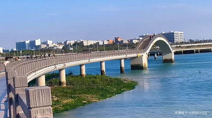 下潭尾滨海湿地公园第 1 张图片