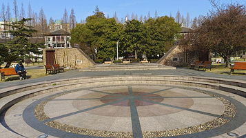 同济大学-音乐广场