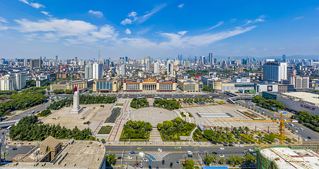 八一广场第 3 张图片