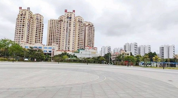 东方市文化广场