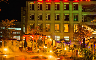 华生·温泉酒店(峨眉山高铁站店)