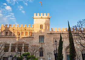 巴伦西亚丝绸交易厅