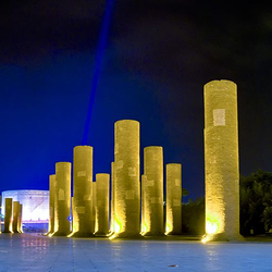 火把广场音乐基地(阿惹妞实景剧场)