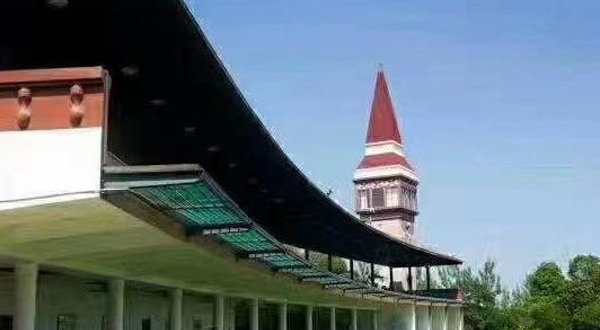 保利198高尔夫练习场