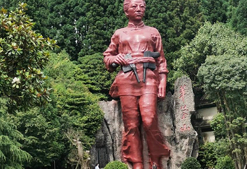 华蓥山第 24 张图片
