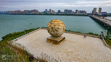 西湾旅游景区第 2 张图片