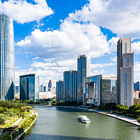 海河游船