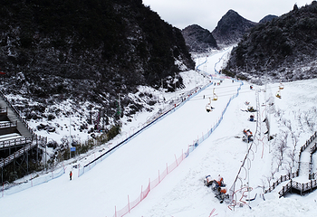 六盘水梅花山国际滑雪场第 8 张图片