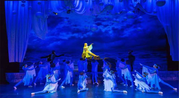 三道码头文华号游船