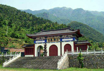 萍乡武功山国家级风景名胜区-石鼓寺第 1 张图片