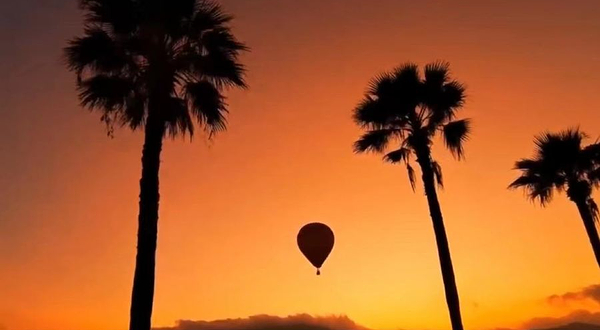 亚龙湾博越直升机热气球飞行营地