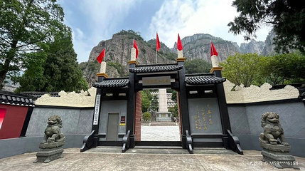 雁荡山烈士墓第 1 张图片