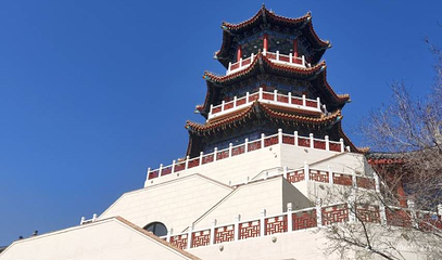 石景山功碑阁第 1 张图片