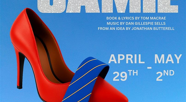 英国惠特利湾 · 音乐剧《Everyboy's Talking About Jamie》