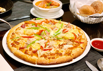 北京海湾半山酒店·西餐厅第 2 张图片