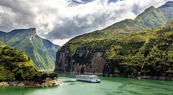 重庆长江三峡游船