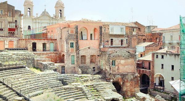 卡塔尼亚古竞技场