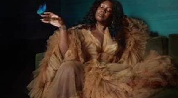 英国伦敦 · Yazmin Lacey 演唱会