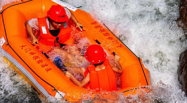 天门坪探险漂流