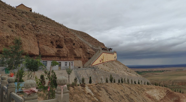 吴忠灵应山石窟寺