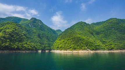 倒影峡第 1 张图片