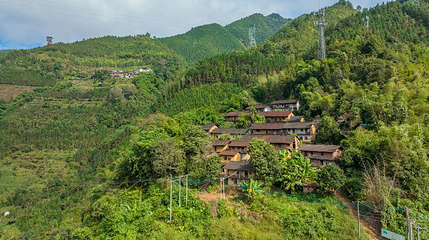 必背瑶寨第 1 张图片