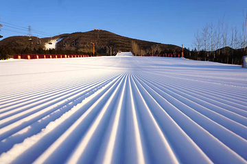 北京军都山滑雪场第 6 张图片