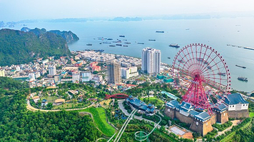 下龙湾太阳世界主题公园