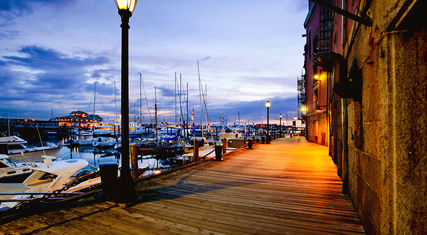 波士顿海港步行道