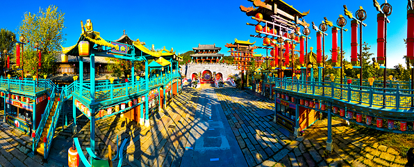 雪山彩虹谷旅游区第 1 张图片