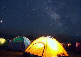 敦煌头号玩家国际沙漠露营基地