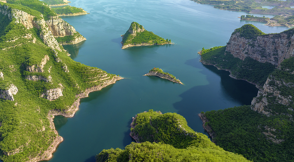 黄河小浪底水利枢纽风景区