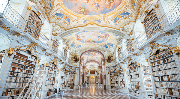 阿德蒙特修道院图书馆