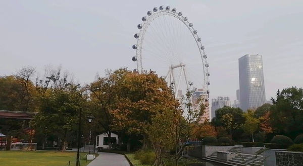 逍遥津公园摩天轮