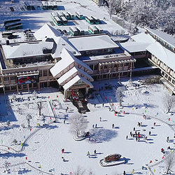 神农架中和国际滑雪场