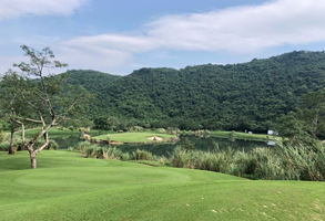 龙泉谷高尔夫球会