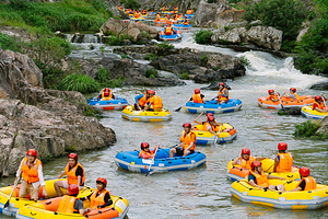 红峡谷漂流