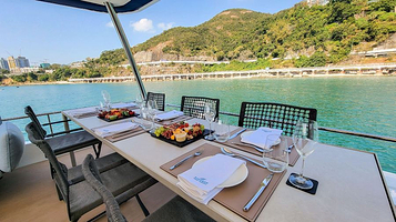 新慕悦游艇俱乐部